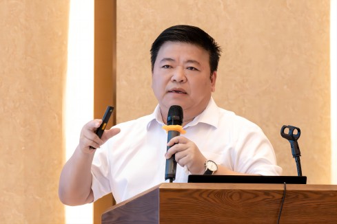 莫讲座(1).jpg 莫讲座(1).jpg