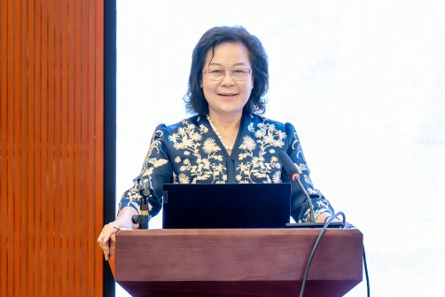 谢董致辞.jpg 谢董致辞.jpg