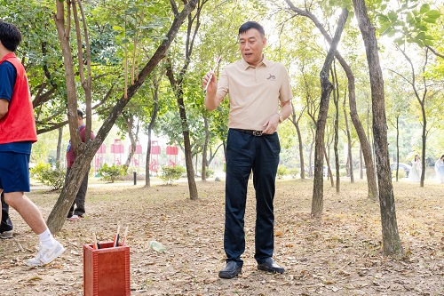 射壶童趣2.JPG 射壶童趣2.JPG