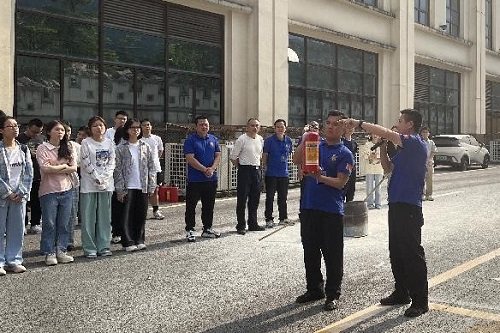 现场实操1.jpg 现场实操1.jpg