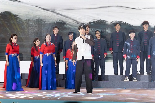 演出现场3.jpg 演出现场3.jpg