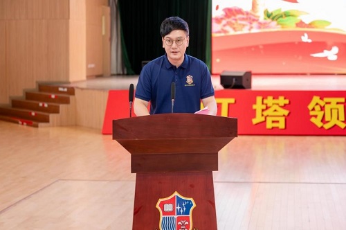 李英杰讲话.jpg